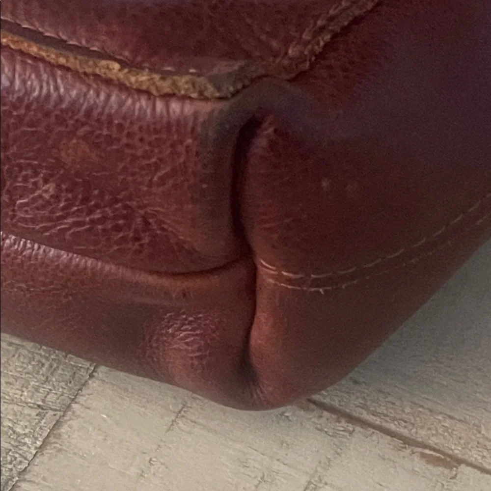 Portland Leather Rich Brown Tote - Picture 6 of 10